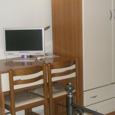 Hotel Athena Spoleto Kültér fotó