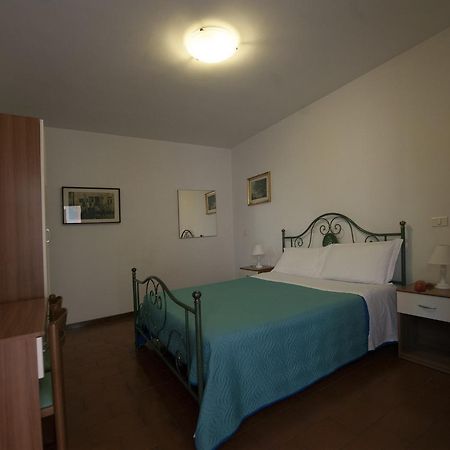 Hotel Athena Spoleto Kültér fotó