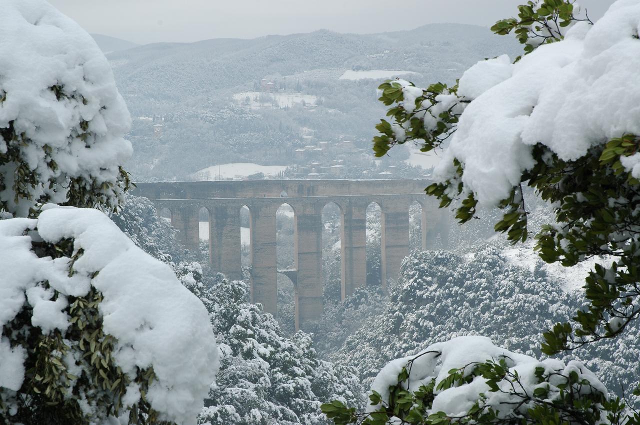 Hotel Athena Spoleto Kültér fotó