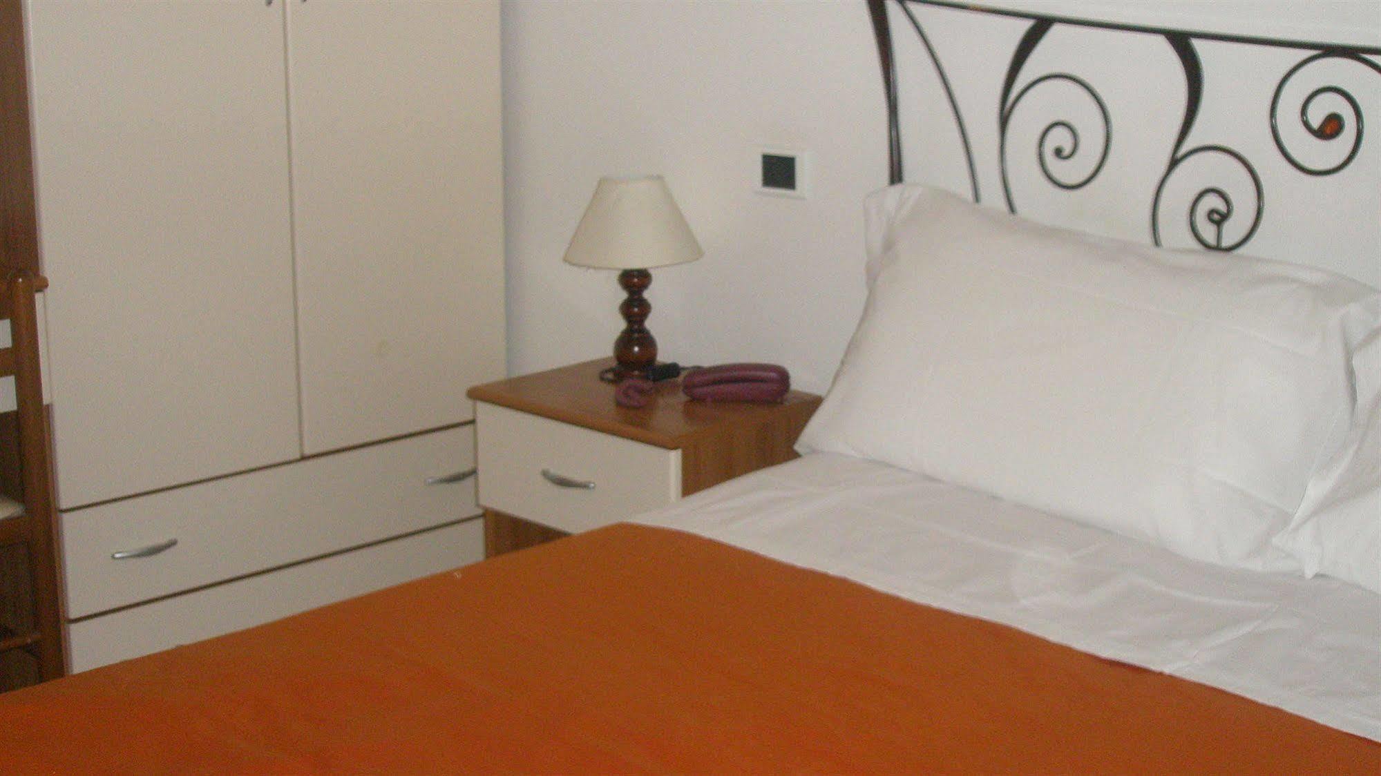 Hotel Athena Spoleto Kültér fotó