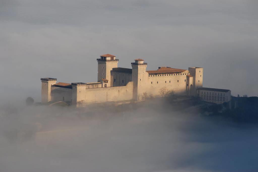 Hotel Athena Spoleto Kültér fotó