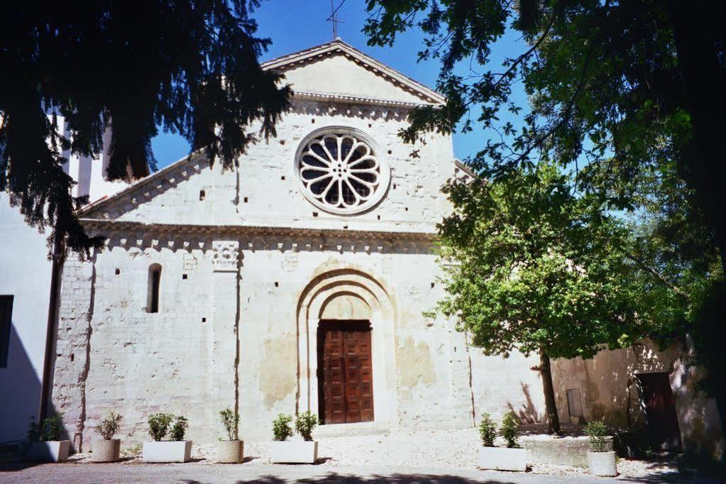 Hotel Athena Spoleto Kültér fotó