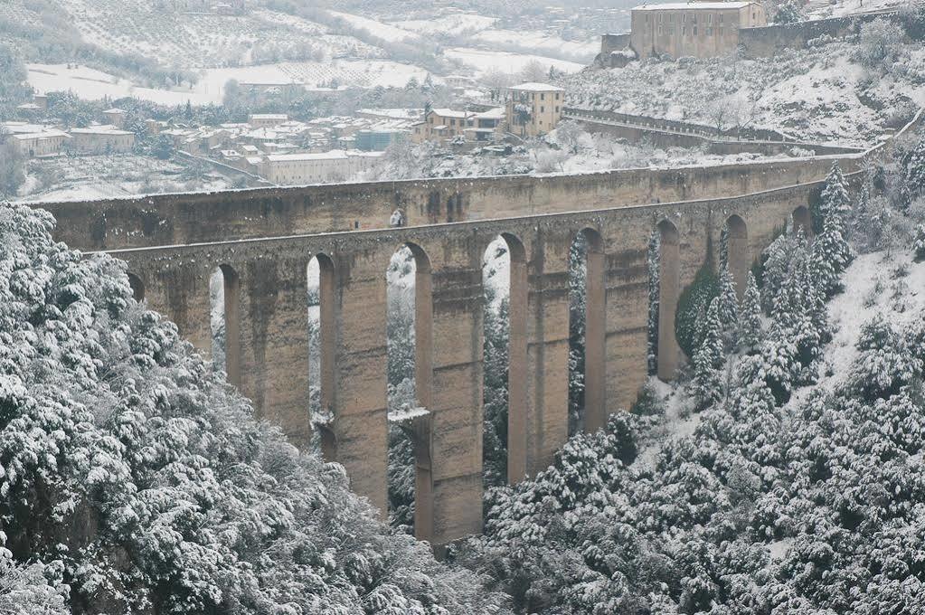 Hotel Athena Spoleto Kültér fotó